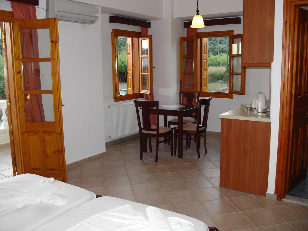 Anemos Apartments Marathokampos Luaran gambar